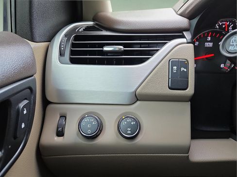 Used 2015 GMC Yukon SLE AWD/4WD image 21