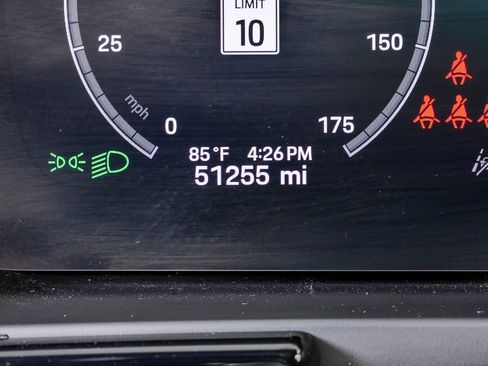 Certified 2024 Porsche Cayenne AWD/4WD image 12