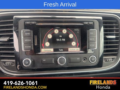 Used 2013 Volkswagen Beetle 2.5 50's Edition image 24