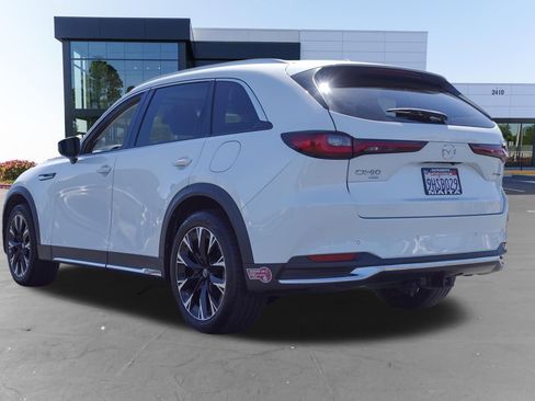Used 2024 MAZDA CX-90 Plug-In Hybrid w/ Premium Pkg AWD/4WD image 7