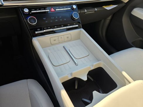 New 2026 Hyundai Santa Fe SE image 30