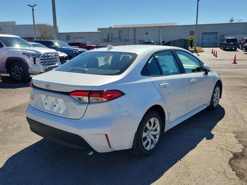New 2026 Toyota Corolla LE image 3