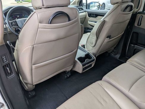 Certified 2024 Honda Odyssey Elite image 16