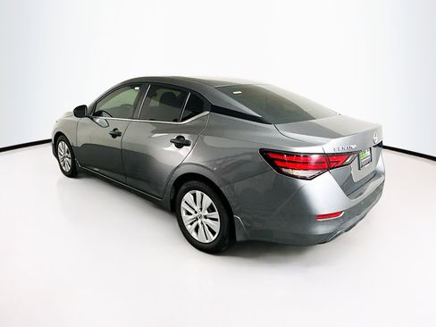 Used 2024 Nissan Sentra S image 5