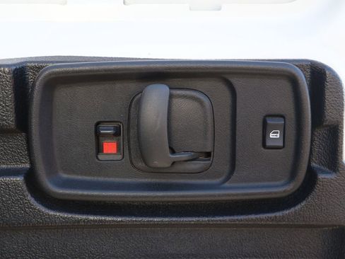 Used 2022 Chevrolet Express 3500 w/ Driver Convenience Package image 45