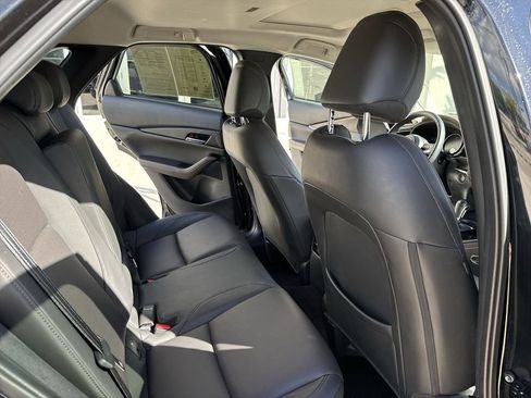 Used 2022 MAZDA CX-30 AWD 2.5 S w/ Premium Package image 34