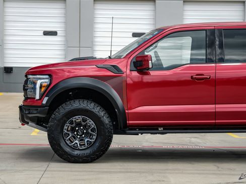 Used 2025 Ford F150 Raptor w/ Equipment Group 803A Raptor R AWD/4WD image 8
