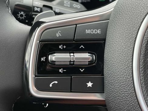 New 2026 Kia Carnival SX w/ SX Dark Edition Package image 30