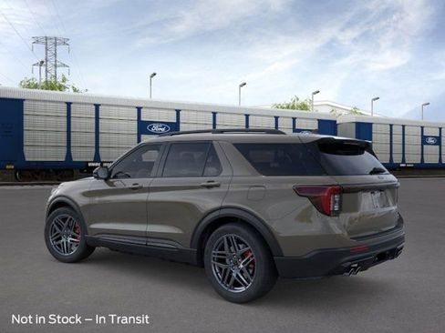 New 2026 Ford Explorer ST AWD/4WD image 4