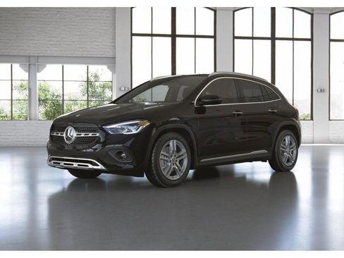 Used 2023 Mercedes-Benz GLA 250 4MATIC w/ Premium Package image 40