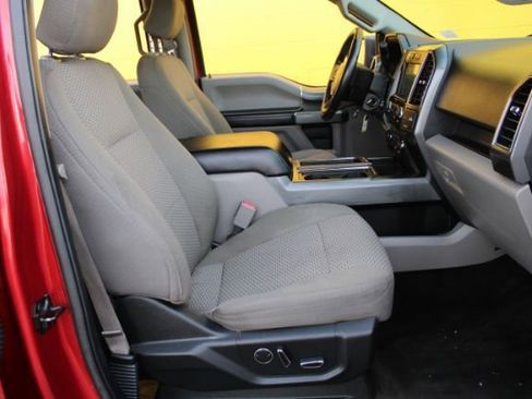 Used 2017 Ford F150 XLT w/ Equipment Group 302A Luxury image 10