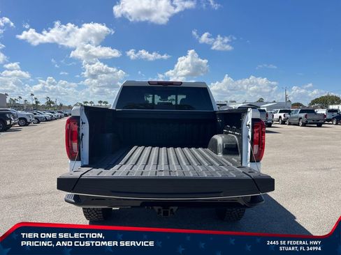 New 2026 GMC Sierra 1500 AT4X AWD/4WD image 16