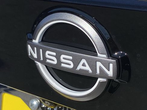 New 2026 Nissan Kicks SV w/ SV Premium Package image 32