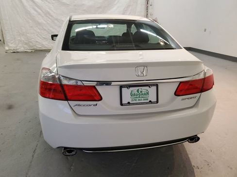 Used 2015 Honda Accord Sport image 5