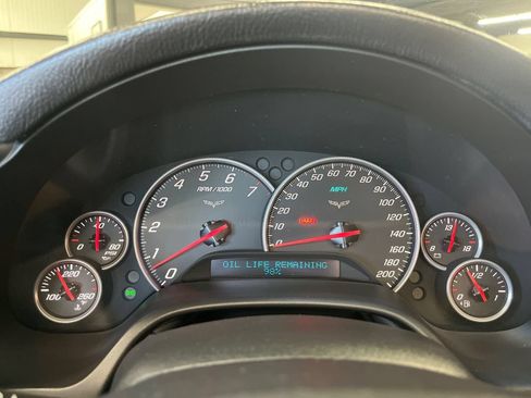 Used 2007 Chevrolet Corvette Convertible w/ Preferred Equipment Group RWD image 43
