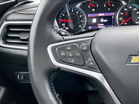 Used 2022 Chevrolet Equinox Premier AWD/4WD image 19