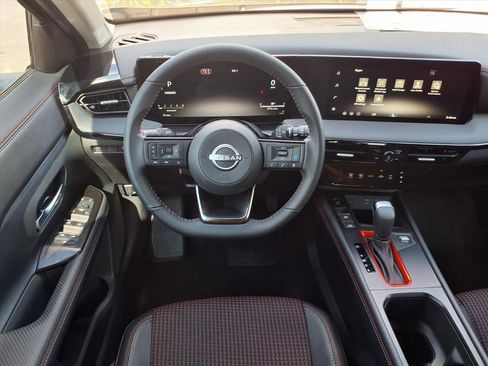 New 2026 Nissan Kicks SR image 16