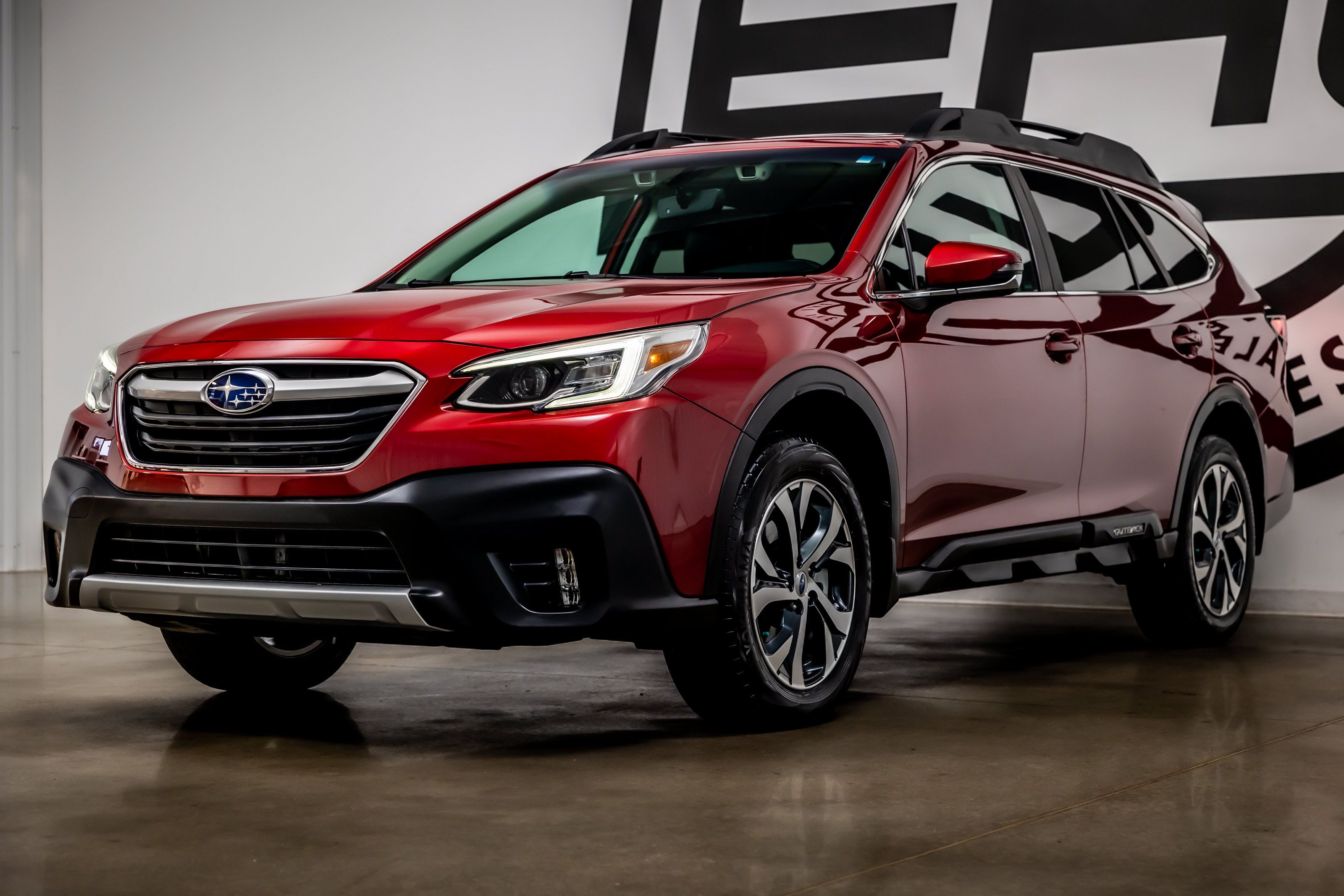 Used 2021 Subaru Outback Limited w/ Popular Package #2 AWD/4WD image 25