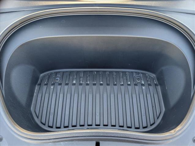 Used 2025 Tesla Model 3 Performance AWD/4WD image 25