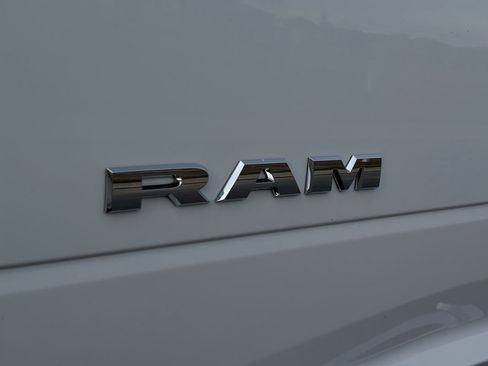 Used 2020 RAM 2500 Big Horn image 8