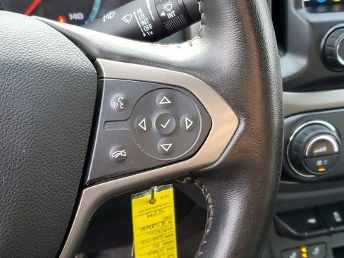 Used 2019 Chevrolet Colorado Z71 image 14