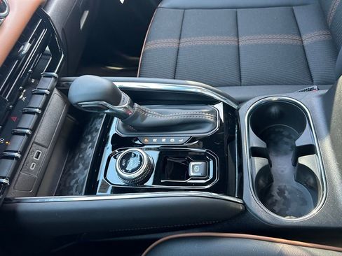 New 2026 GMC Canyon AT4 image 34