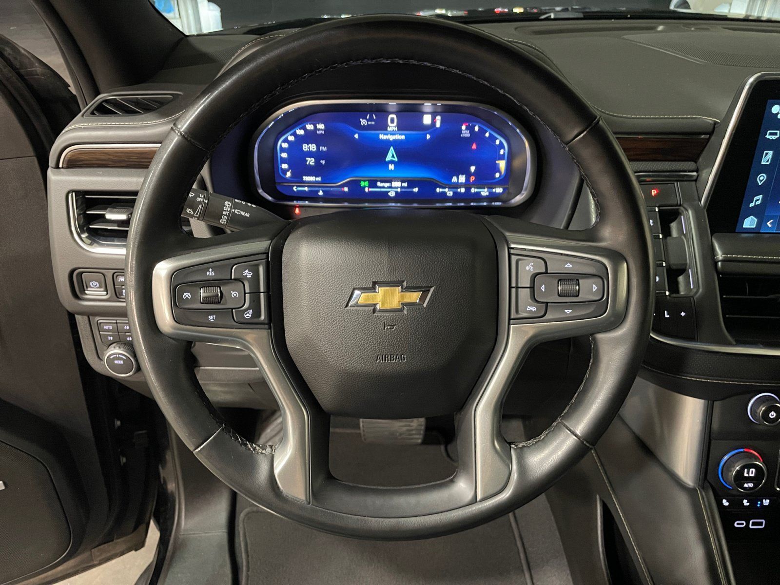 Used 2023 Chevrolet Suburban Premier AWD/4WD image 9