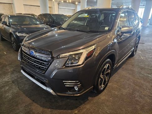 Used 2023 Subaru Forester Touring AWD/4WD image 1