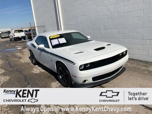 Used 2021 Dodge Challenger R/T Scat Pack w/ Driver Convenience Group image 1