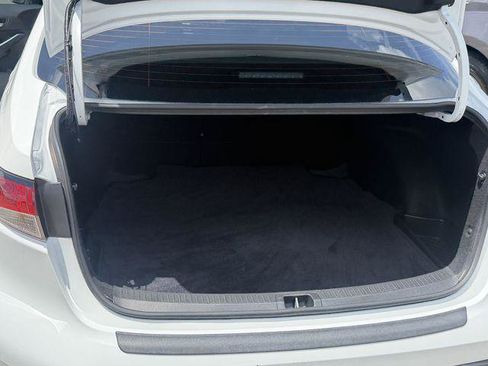 Certified 2024 Toyota Corolla SE FWD image 22