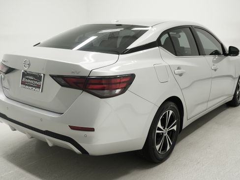 Used 2023 Nissan Sentra SV FWD image 4