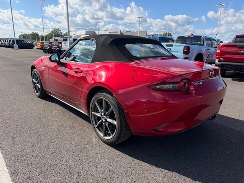 Used 2016 MAZDA MX-5 Miata Grand Touring RWD image 7