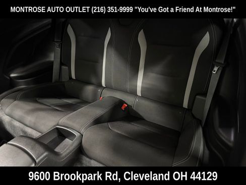 Used 2020 Chevrolet Camaro LT image 31