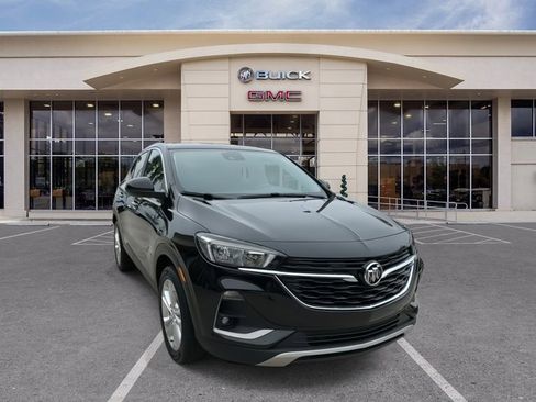 Certified 2023 Buick Encore GX Preferred FWD image 3