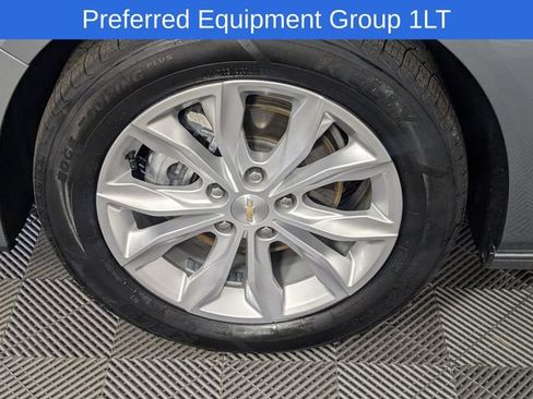 Used 2024 Chevrolet Malibu LT FWD image 9