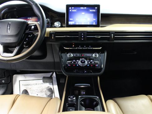 Used 2022 Lincoln Corsair Grand Touring w/ Elements Technology Bundle AWD/4WD image 18