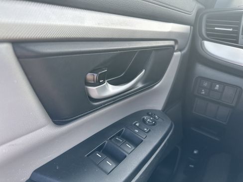 Used 2020 Honda CR-V LX image 26