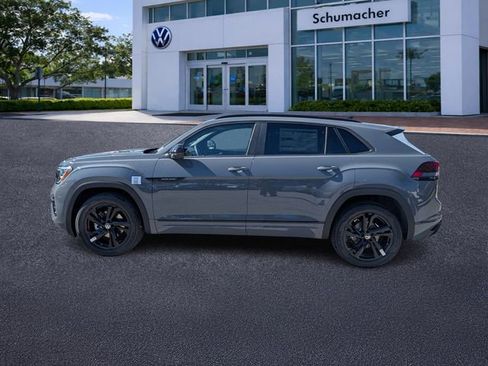 New 2026 Volkswagen Atlas Cross Sport SEL R-Line image 4
