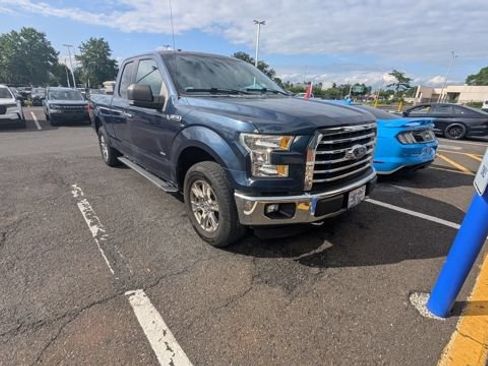Used 2015 Ford F150 XLT w/ Equipment Group 302A Luxury AWD/4WD image 15