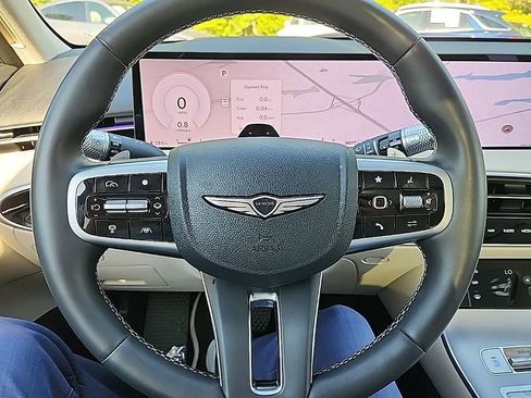 Certified 2026 Genesis GV70 2.5T Select AWD/4WD image 10