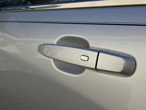 Used 2020 Chevrolet Equinox LT image 10