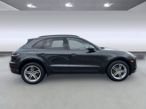 Used 2019 Porsche Macan AWD/4WD image 8