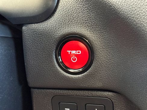 Used 2025 Toyota Tundra TRD Pro w/ Tow Tech Package AWD/4WD image 22
