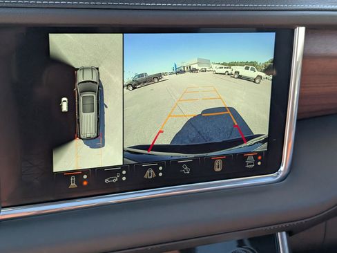 Certified 2023 GMC Yukon Denali Ultimate image 26