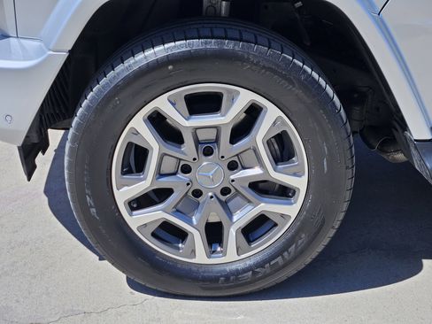 Used 2025 Mercedes-Benz G 550 G 550 w/ Manufactur Interior Package image 10