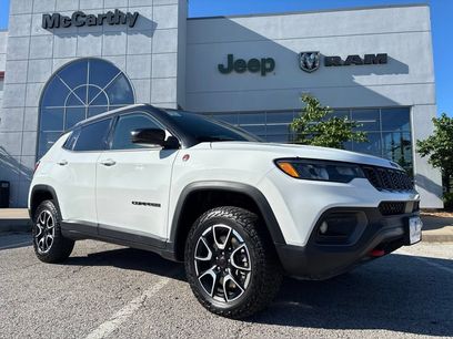 Used 2025 Jeep Compass Trailhawk