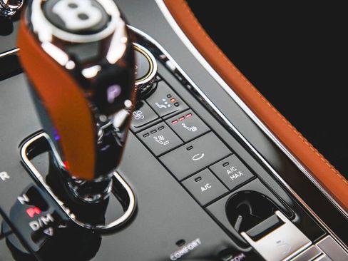 Used 2024 Bentley Continental GT image 20