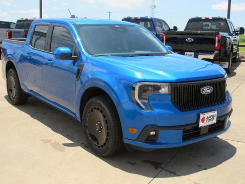 New 2026 Ford Maverick Lobo AWD/4WD image 1