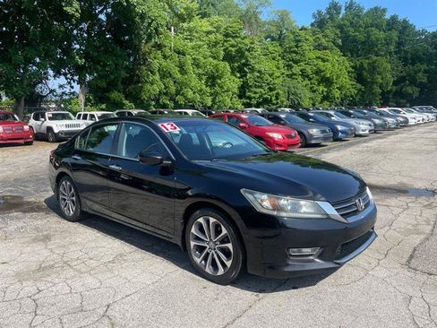Used 2013 Honda Accord Sport image 3