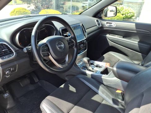 Used 2021 Jeep Grand Cherokee Laredo X AWD/4WD image 21